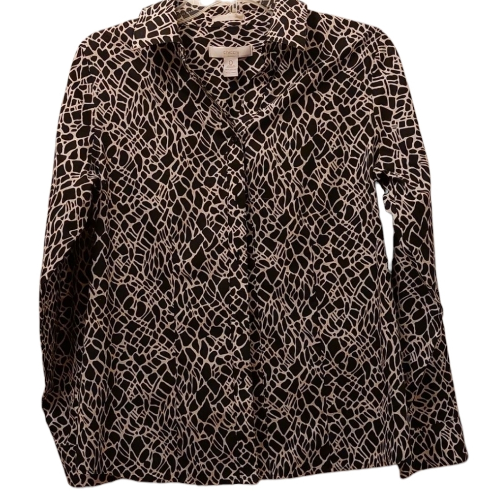Chico's No Iron Cotton Blouse size Small Chico's size 0 in black and white EUC